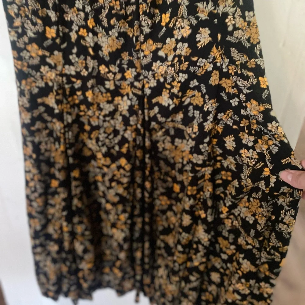Idyllwind Black and Gold A-Line Skirt - Picture 2 of 3